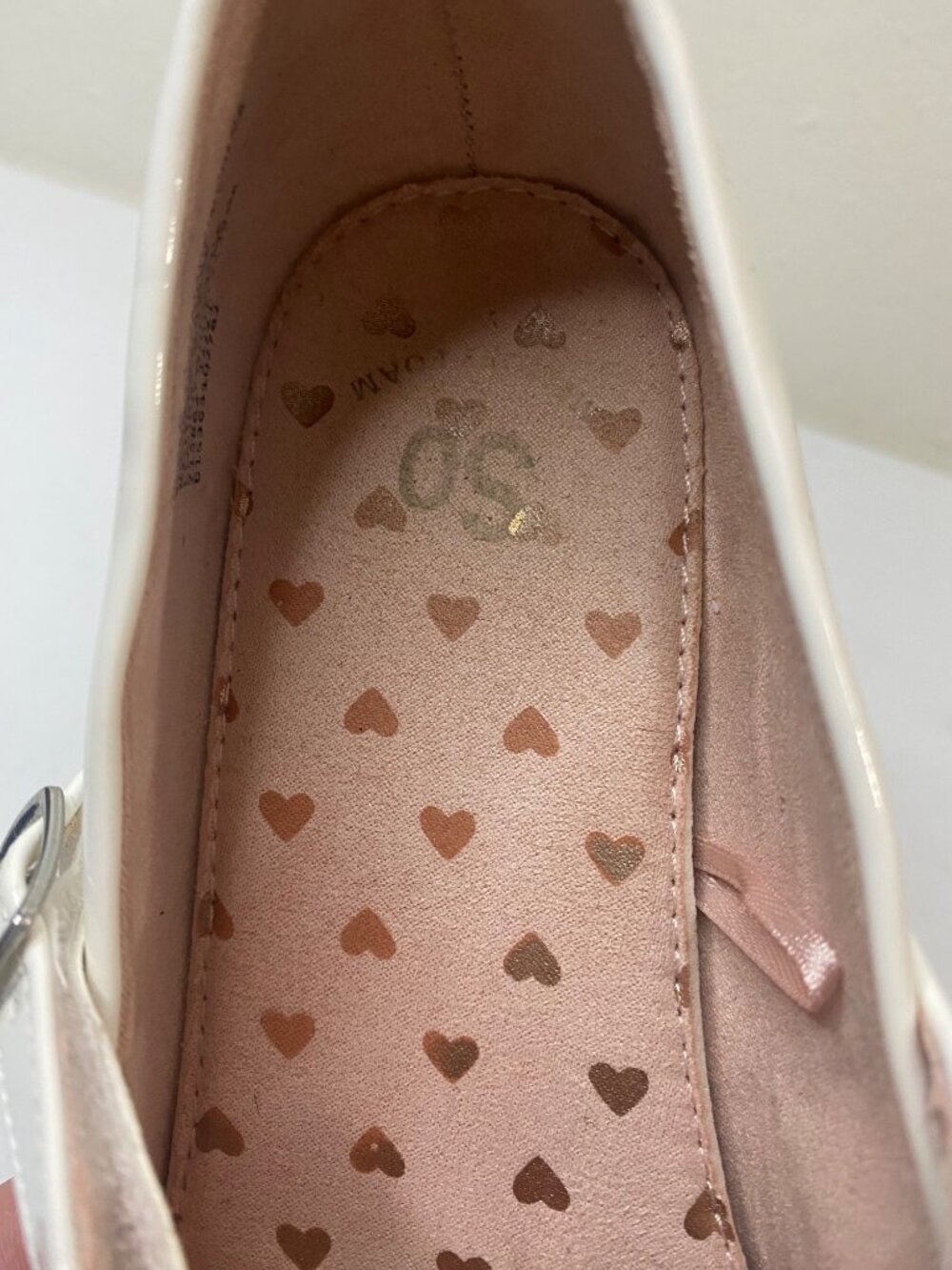 SO Claudie Girls' Mary Jane Heels, Size: 6, White - Picture 9 of 12